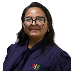 Ana Cláudia Medeiros