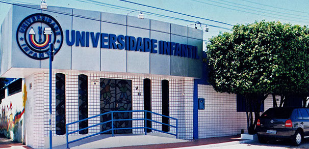 Reestilização do logotipo da escola